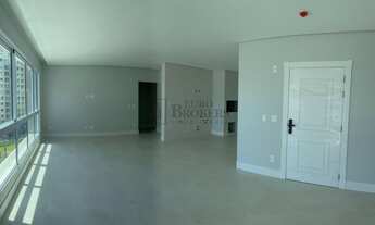 Imagem 2: Apartamento com 4 suítes à venda no Centro de Balneário Camboriú/SC