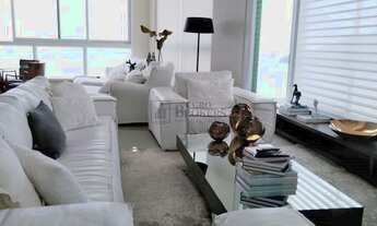 Imagem: Maravilhosa cobertura frente mar alto padrão