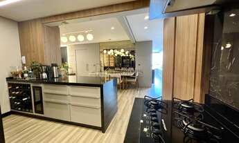 Imagem 3: Apartamento com 3 suítes à venda no Centro de Balneário Camboriú/SC