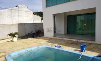 Imagem 2: Ótima casa com 4 dormitórios na Praia dos Amores