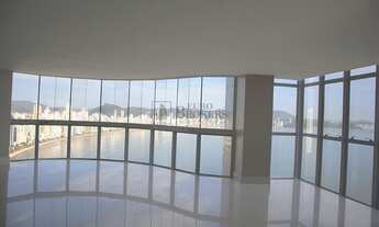 Imagem: Cobertura duplex frente mar em Balneário