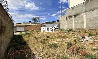 Imagem: Terreno de 240m² no bairro Morada dos Angicos