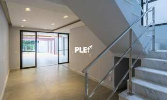 Imagem 7: Casa com 04 Dormitórios e Suíte – 205 m² de Construção em Terreno de 240 m² – Co