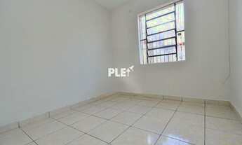 Imagem 4: Três Casas Individuais com Habite-se e Renda de Aluguel — Belo Horizonte