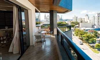 Imagem 2: Apartamento com 4 suítes á venda no Centro de Itajaí-SC