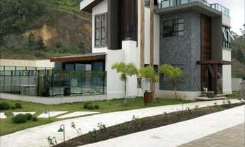 Imagem: Casa de alto padrão á venda com 3 suítes