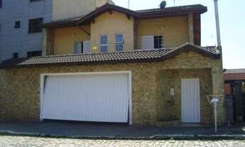 Imagem: Sobrado á venda no Centro de Ribeirão