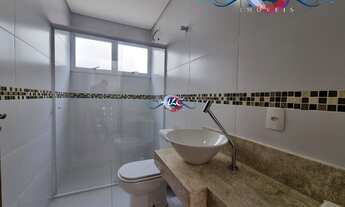 Imagem 6: Casa espaçosa em condomínio com 3 dormitórios e área de lazer completa - Residen