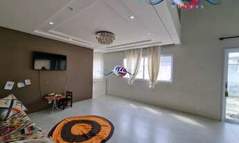 Imagem 3: Casa espaçosa em condomínio com 3 dormitórios e área de lazer completa - Residen