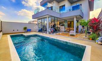 Imagem 2: Casa à Venda no condomínio Brisas Jundiaí - com 5 dormitórios sendo 4 súites e c