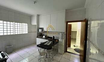 Imagem 4: Obrado à Venda – Porteira Fechada