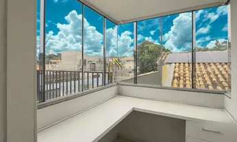 Imagem 3: Sobrado Impecável à Venda no Bairro Santa Rosa