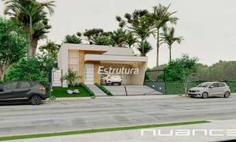 Imagem 2: Residência de Alto Padrão com 3 Suítes e Piscina – Conforto e Elegância em Cada