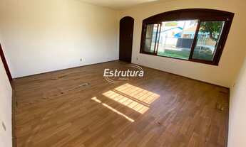 Imagem 2: Casa 3 dormitórios a poucos metros da Avenida João Luiz Pozzobon