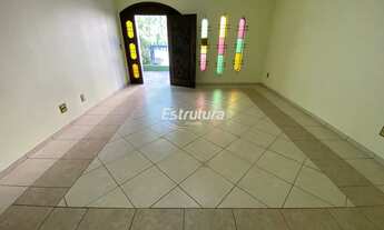 Imagem 2: Casa com 6 dormitórios e piscina