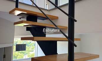 Imagem 2: Belíssima Cobertura Reformada no Centro de Santa Maria com dois dormitórios