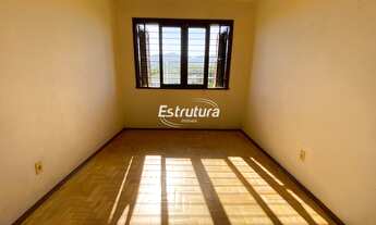 Imagem 6: Casa 3 dormitórios a poucos metros da Avenida João Luiz Pozzobon