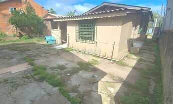 Imagem 3: Terreno para venda na Urlandia com 330 m², chalé e uma casa para reformar