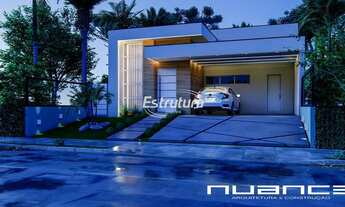 Imagem 5: Residência de Alto Padrão com 3 Suítes e Piscina – Conforto e Elegância em Cada