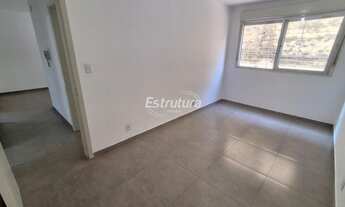 Imagem 4: Apartamento central de 2 dormitórios e dependência completa