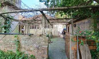 Imagem 2: Terreno para venda com excelente localização e com possibilidade de colocar pont