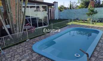 Imagem: Sobrado com 2 apartamentos individuais no