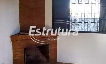 Imagem 4: Casa de 3 dormitórios próxima à UFSM, terreno com potencial de construção