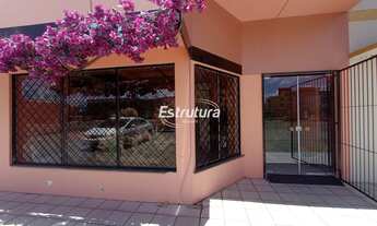 Imagem 4: Condomínio com comércio em funcionamento na Br 287 no Centro de Camobi