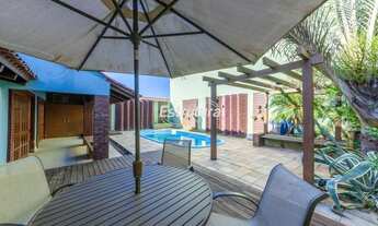 Imagem: Casa com 4 dormitórios