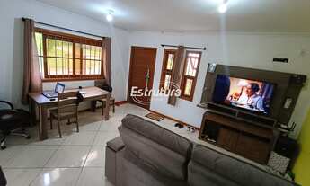 Imagem 2: Casa à venda, uma oportunidade imperdível com 3 dormitórios, sendo 1 suíte