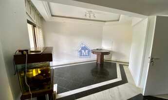 Imagem 2: OPORTUNIDADE- Amplo Apartamento semimobiliado no Centro, 1 Suíte e 2 Quartos, 191 m²!