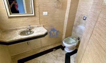 Imagem 7: OPORTUNIDADE- Amplo Apartamento semimobiliado no Centro, 1 Suíte e 2 Quartos, 191 m²!