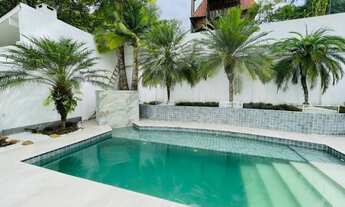 Imagem: Casa a venda com 330m² de área construída