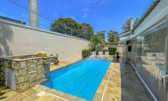 Imagem 2: Casa a Venda Mobiliada com 360m² de área construída