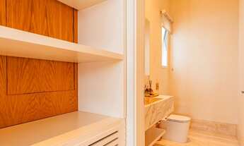 Imagem 7: Casa no Alphaville com AC:1.160m² a Venda!