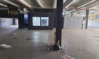 Imagem 6: Galpão com localização privilegiada na via das concessionárias de Alphaville!