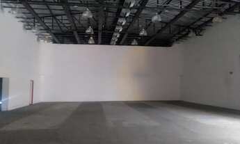 Imagem 3: Galpão com Ótima Localização de 2021,83m² Disponível