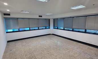 Imagem: Sala Comercial de 91.24m² Disponível com