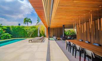 Imagem 3: Casa a Venda Com 615,32m² de área construída -Alphaville