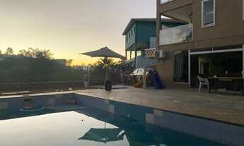 Imagem: Casa com 880m² de Terreno e 420m² de área