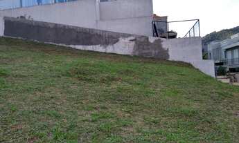 Imagem 6: Ótimo terreno declive com vista para Portaria AlphaSitio