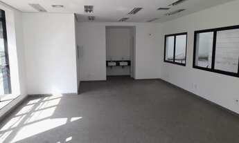 Imagem 6: Excelente prédio comercial no Centro de Apoio II em Alphaville