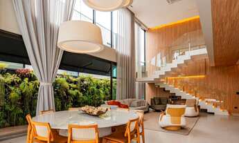 Imagem: Casa Mobiliada com 505,41m² a Venda