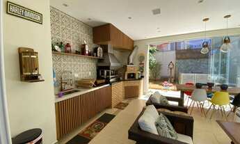 Imagem: Linda Casa a Venda de AT 387m² AC 410m²