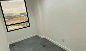 Imagem 6: Sala a Venda de 56m² -Ótima localização na Alameda Araguaia!