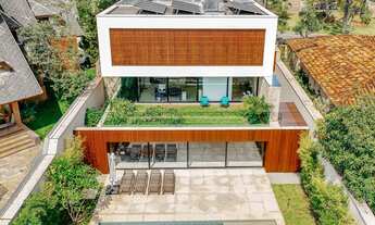 Imagem 1: Casa a Venda Com 615,32m² de área construída -Alphaville