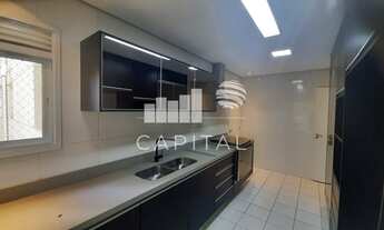 Imagem 6: Apartamento de 202m² com Suíte Master e Closet Disponível