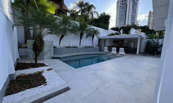 Imagem 2: Casa a venda com 330m² de área construída