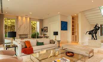 Imagem 2: Casa no Alphaville com AC:1.160m² a Venda!