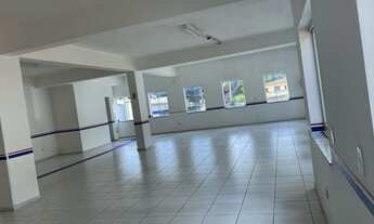 Imagem 3: Salão Comercial com 230m², Disponível para locação!